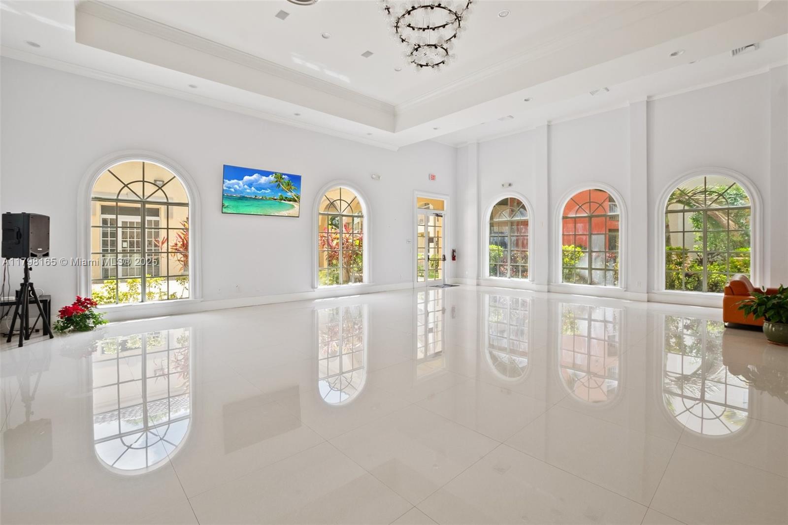 LAS VISTAS AT DORAL CONDO - Residential Lease
