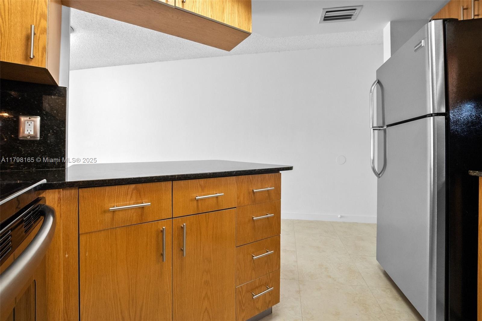 LAS VISTAS AT DORAL CONDO - Residential Lease