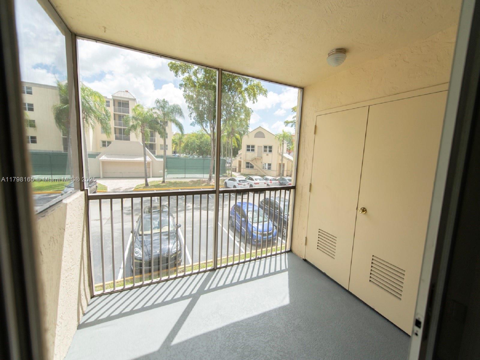LAS VISTAS AT DORAL CONDO - Residential Lease