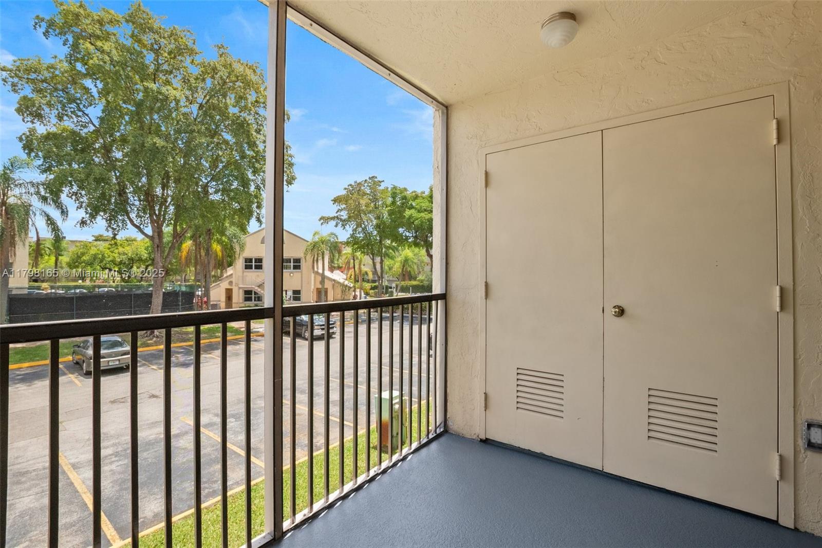 LAS VISTAS AT DORAL CONDO - Residential Lease