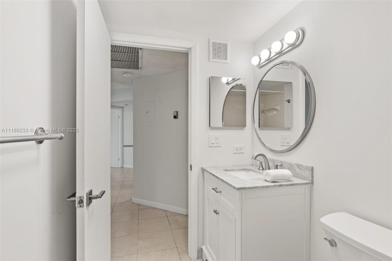 LAS VISTAS AT DORAL CONDO - Residential