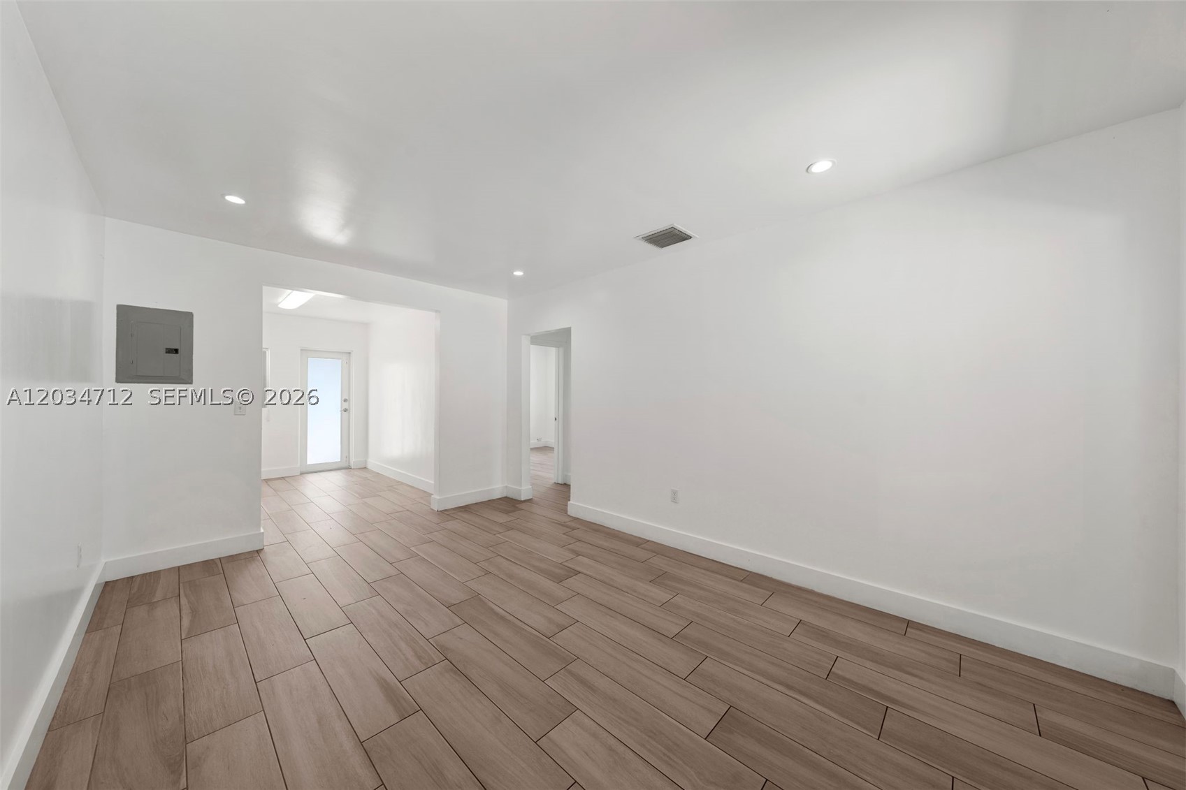WEST MIAMI SHORES SEC A - Residential Lease