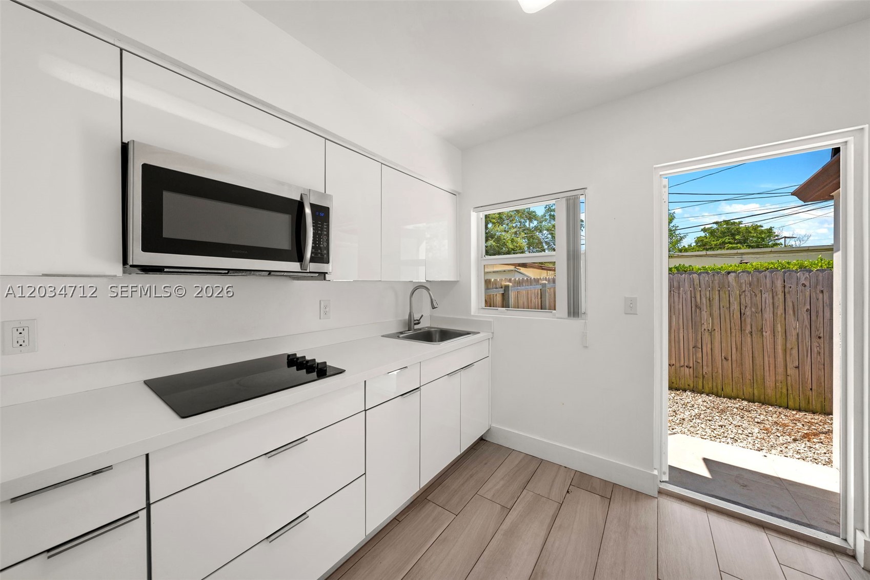 WEST MIAMI SHORES SEC A - Residential Lease