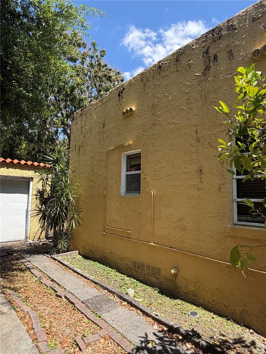CORAL GABLES GRANADA SEC - Residential