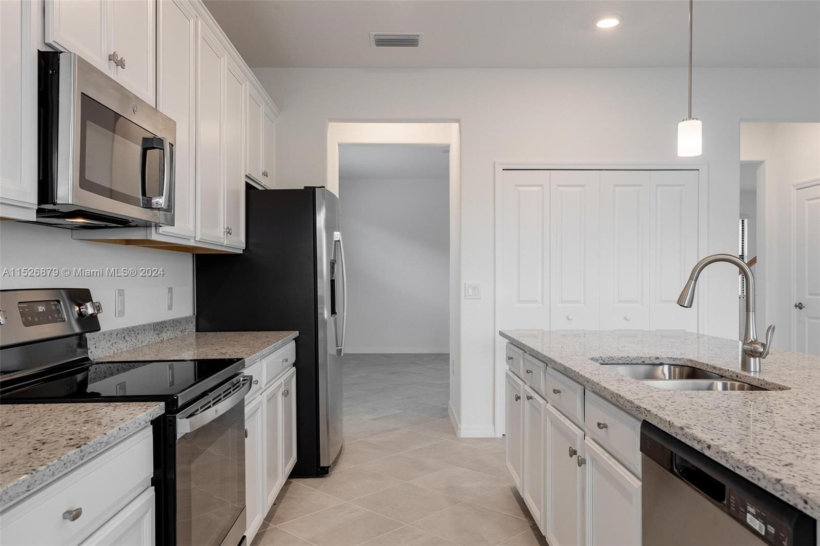 Manor Homes - Residential Lease
