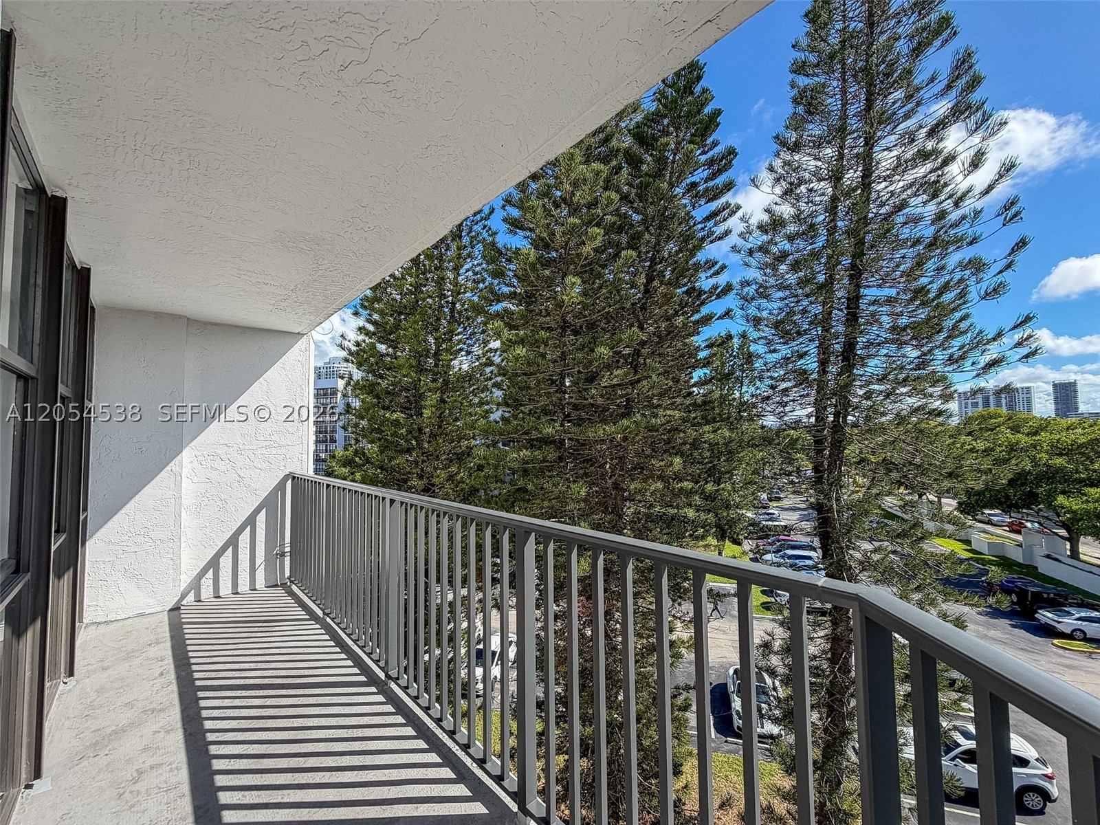 OCEANVIEW PARK CONDO - Residential Lease