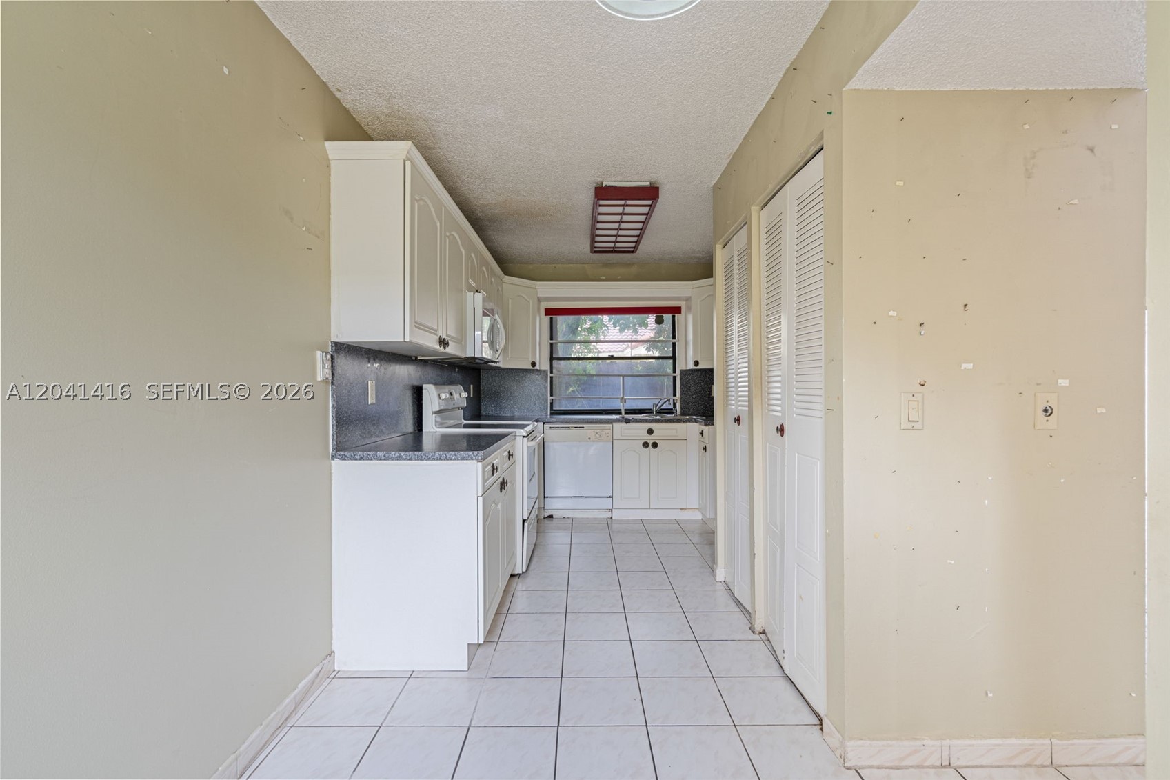 VILLA HOMES AT THE MOORS - Residential