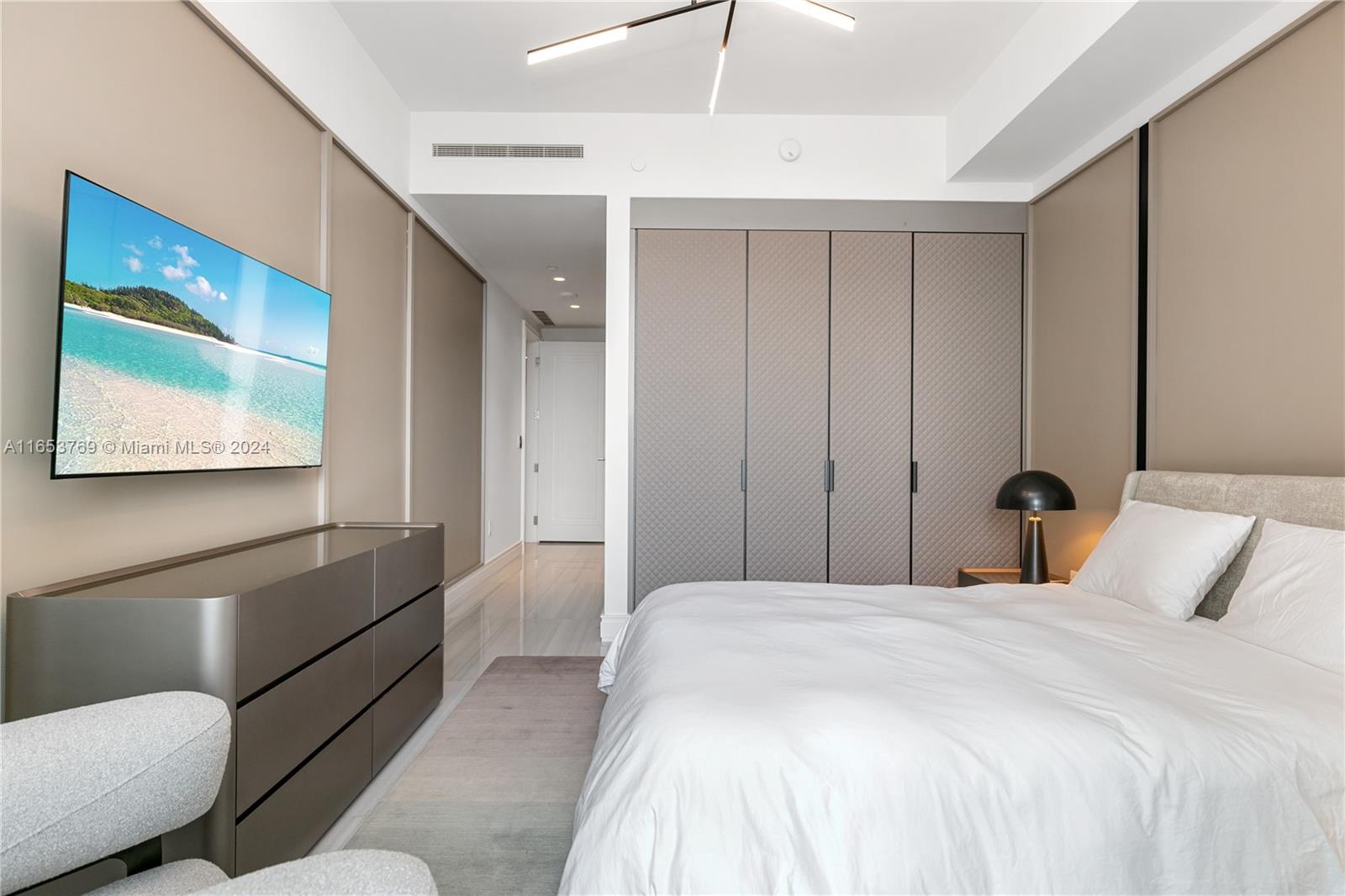 Estates at Acqualina - Residential