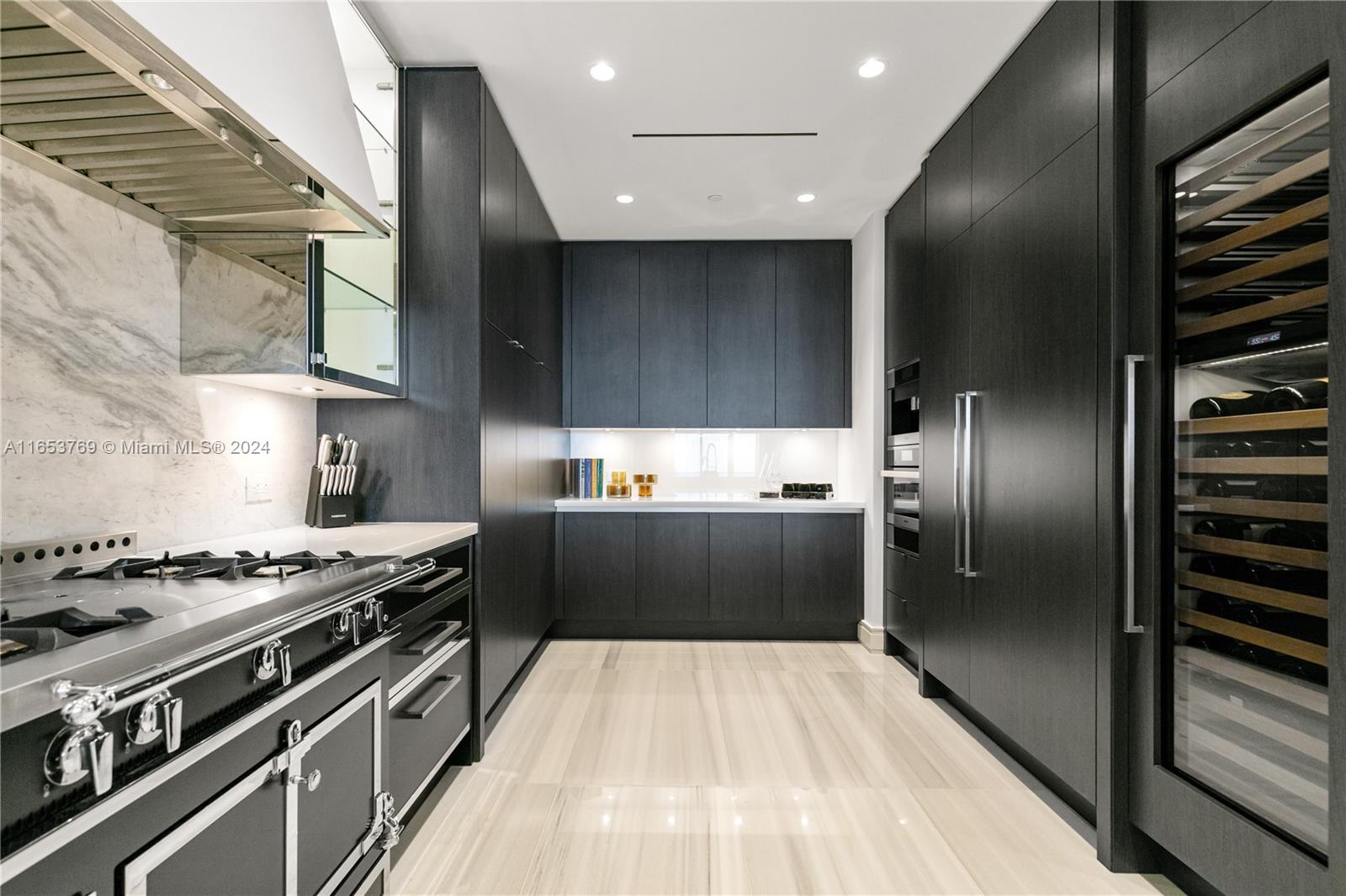 Estates at Acqualina - Residential