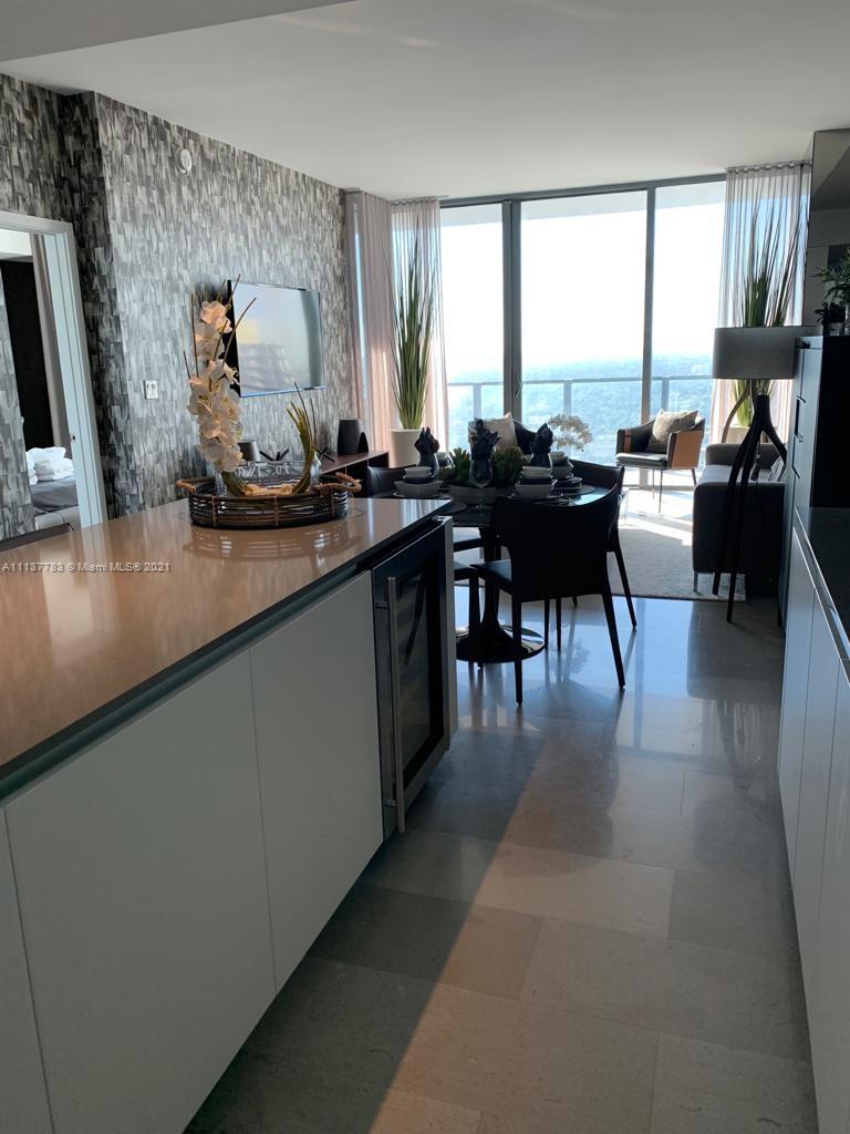 RISE CONDO - Residential Lease