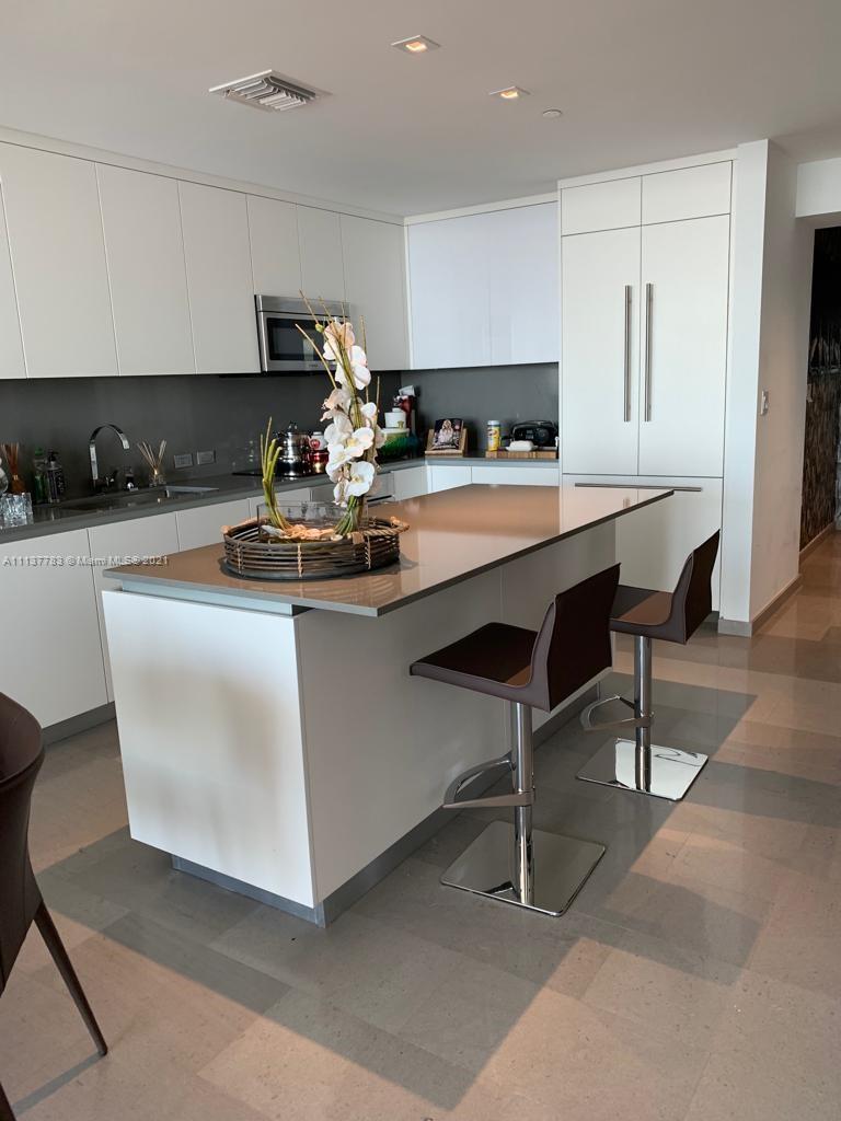 RISE CONDO - Residential Lease