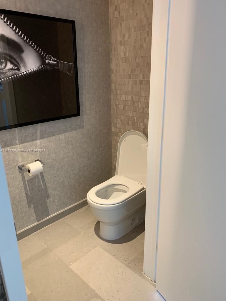 RISE CONDO - Residential Lease