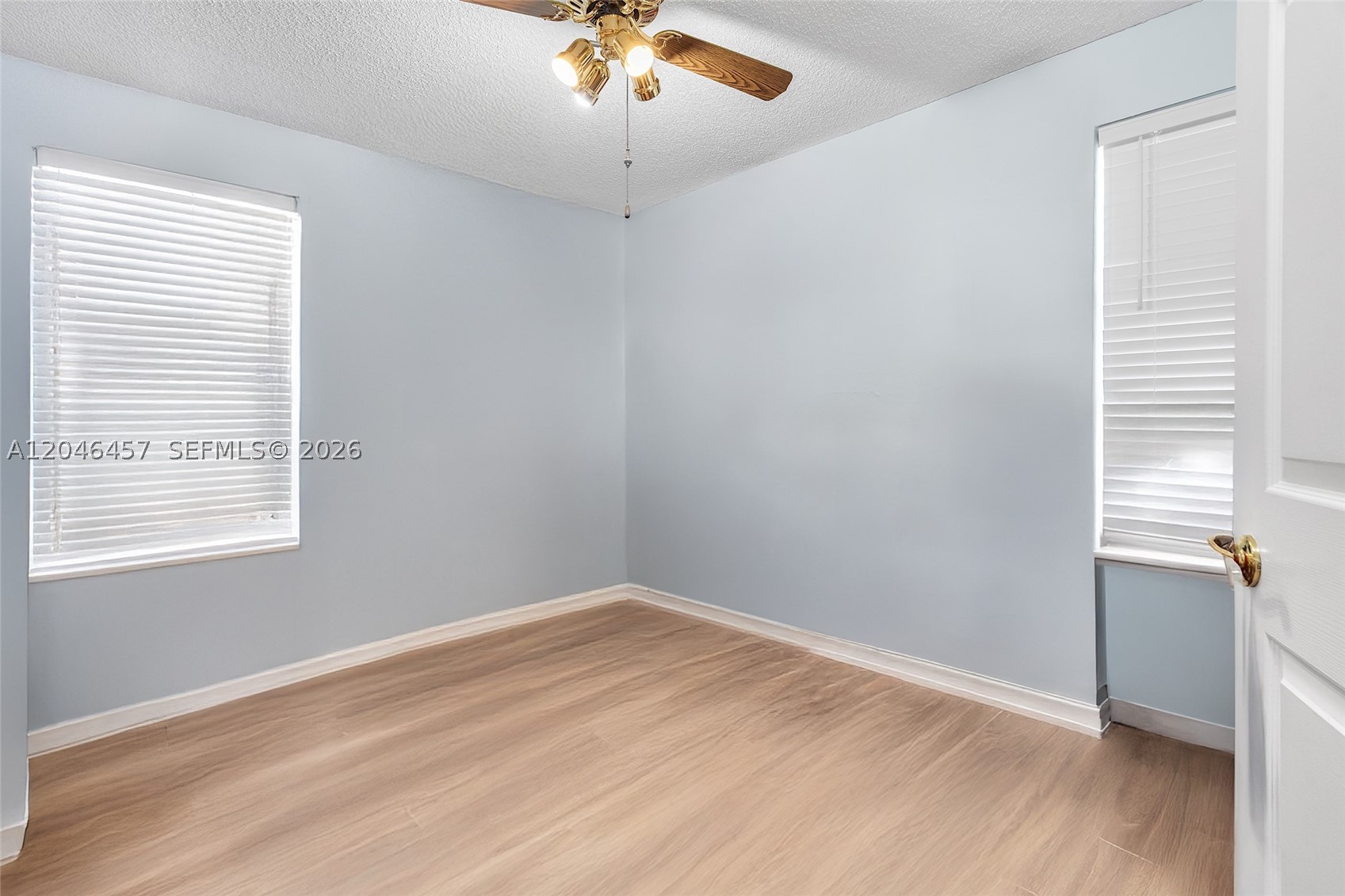 SUNRISE LAKES 190 CONDO - Residential
