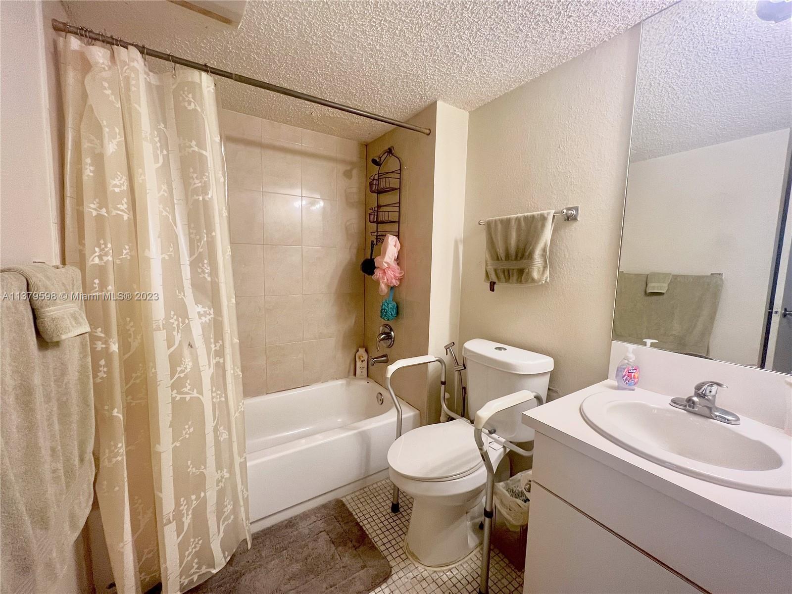 CORAL WAY GARDENS CONDO - Residential