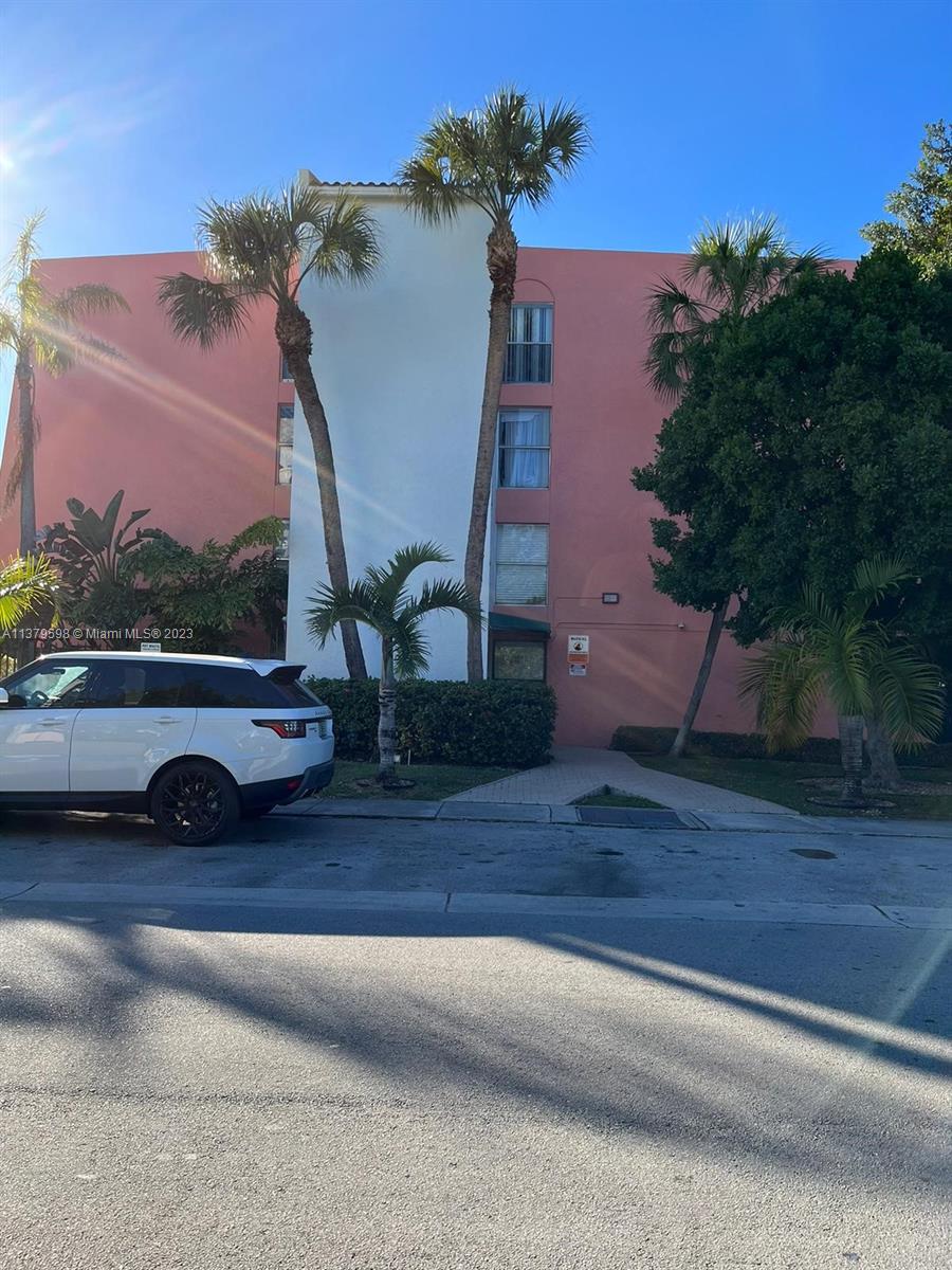 CORAL WAY GARDENS CONDO - Residential