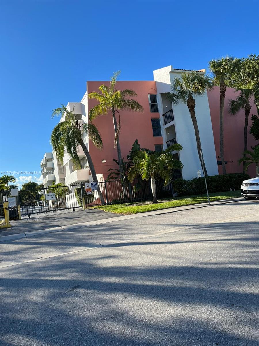 CORAL WAY GARDENS CONDO - Residential