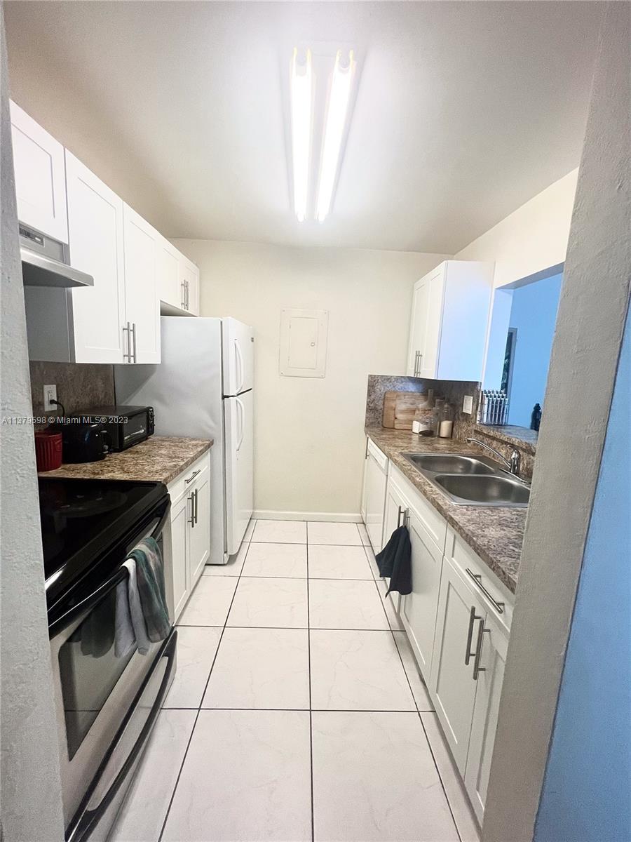 CORAL WAY GARDENS CONDO - Residential