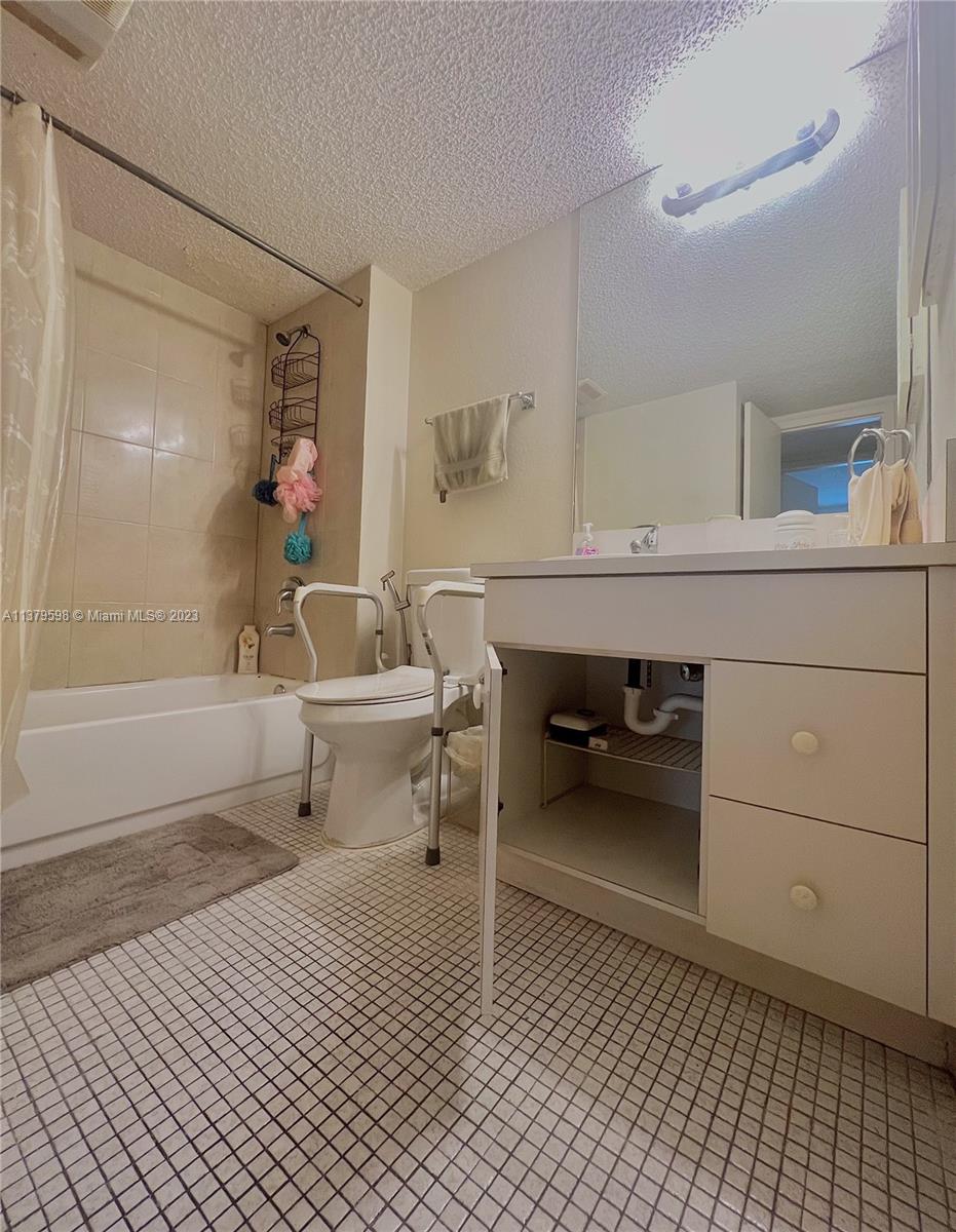 CORAL WAY GARDENS CONDO - Residential