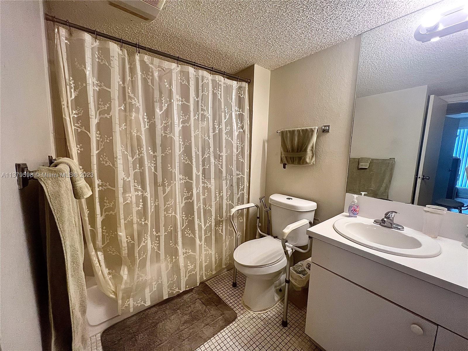 CORAL WAY GARDENS CONDO - Residential