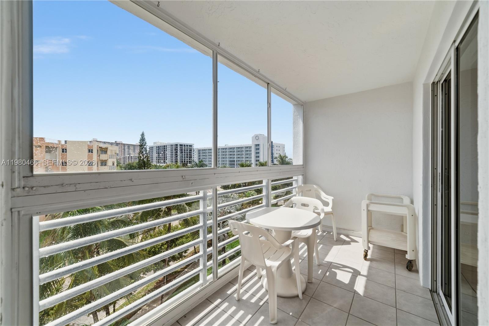 LE FRONTENAC CONDO - Residential