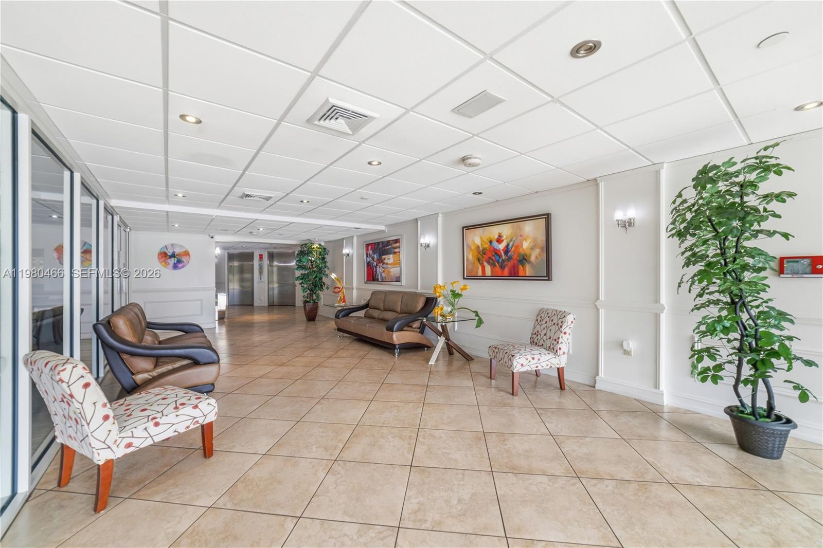 LE FRONTENAC CONDO - Residential
