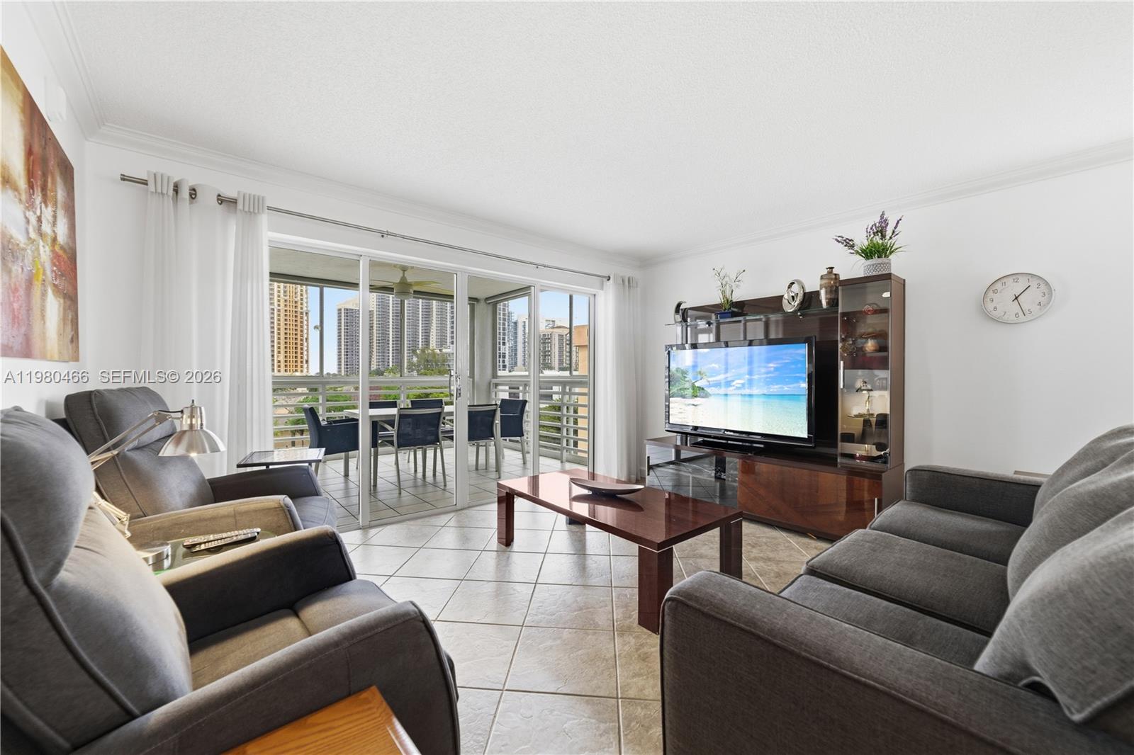 LE FRONTENAC CONDO - Residential