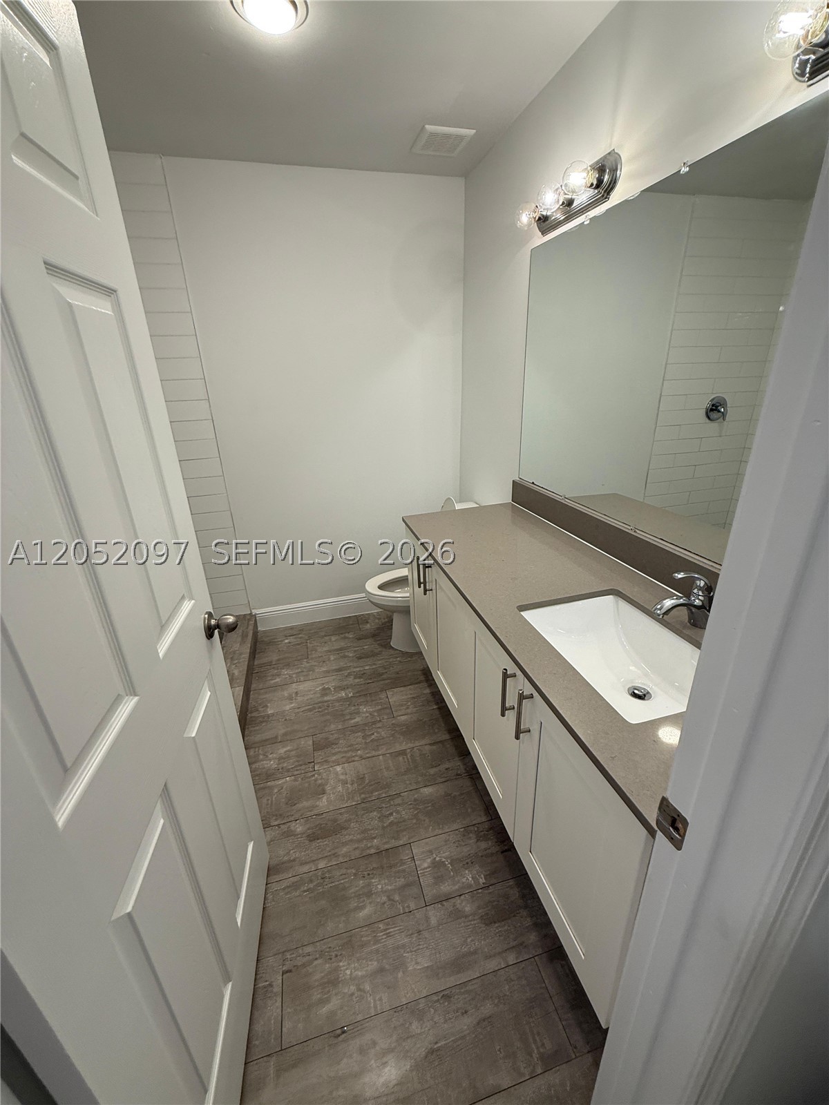 RAILWAY SHOPS ADDN 2ND AM - Residential Lease
