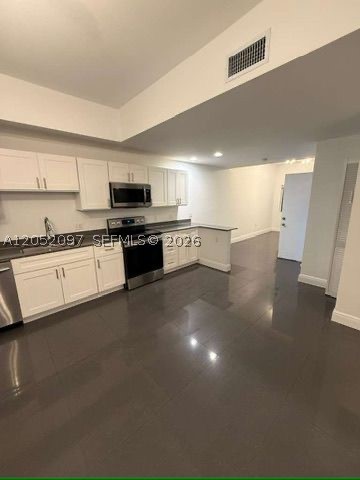 RAILWAY SHOPS ADDN 2ND AM - Residential Lease