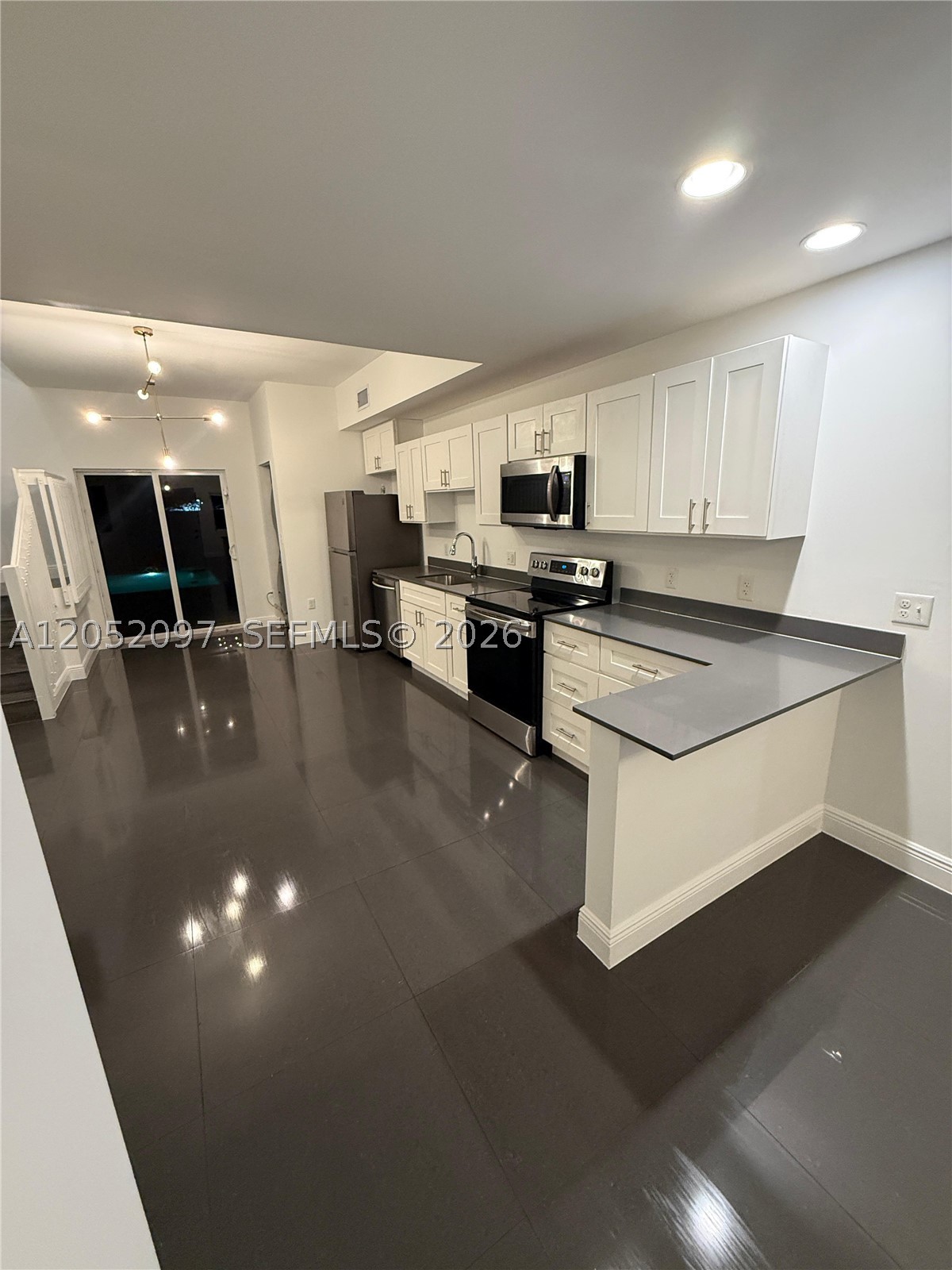RAILWAY SHOPS ADDN 2ND AM - Residential Lease