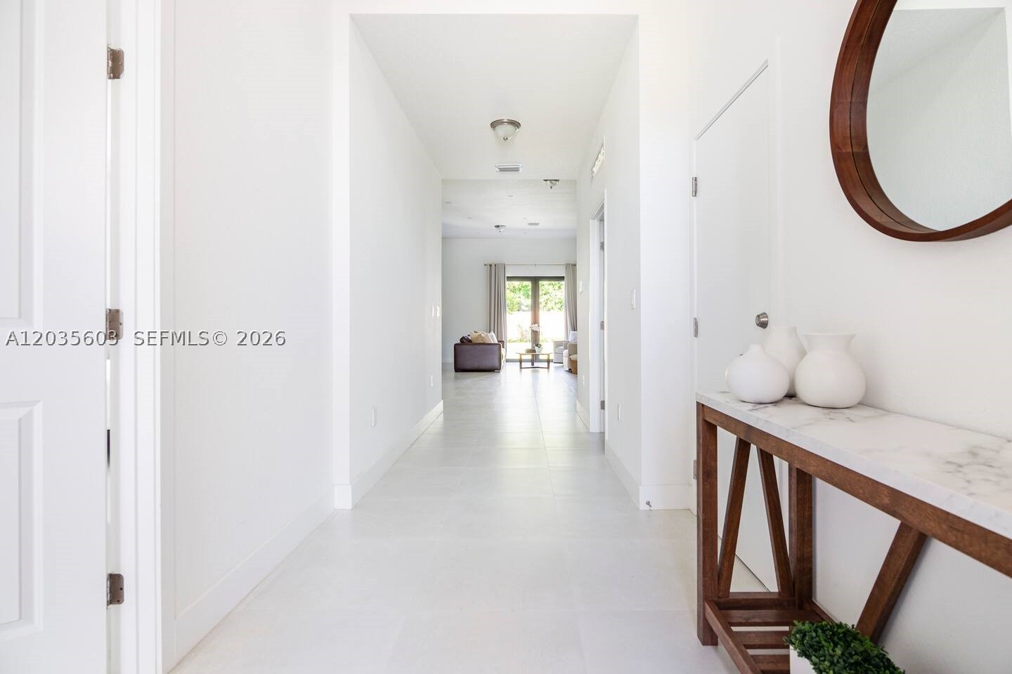 SAN ANTONIO ESTATES - Residential Lease