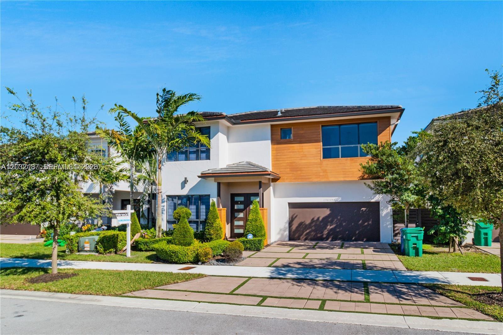 CRESTVIEW WEST - Residential Lease