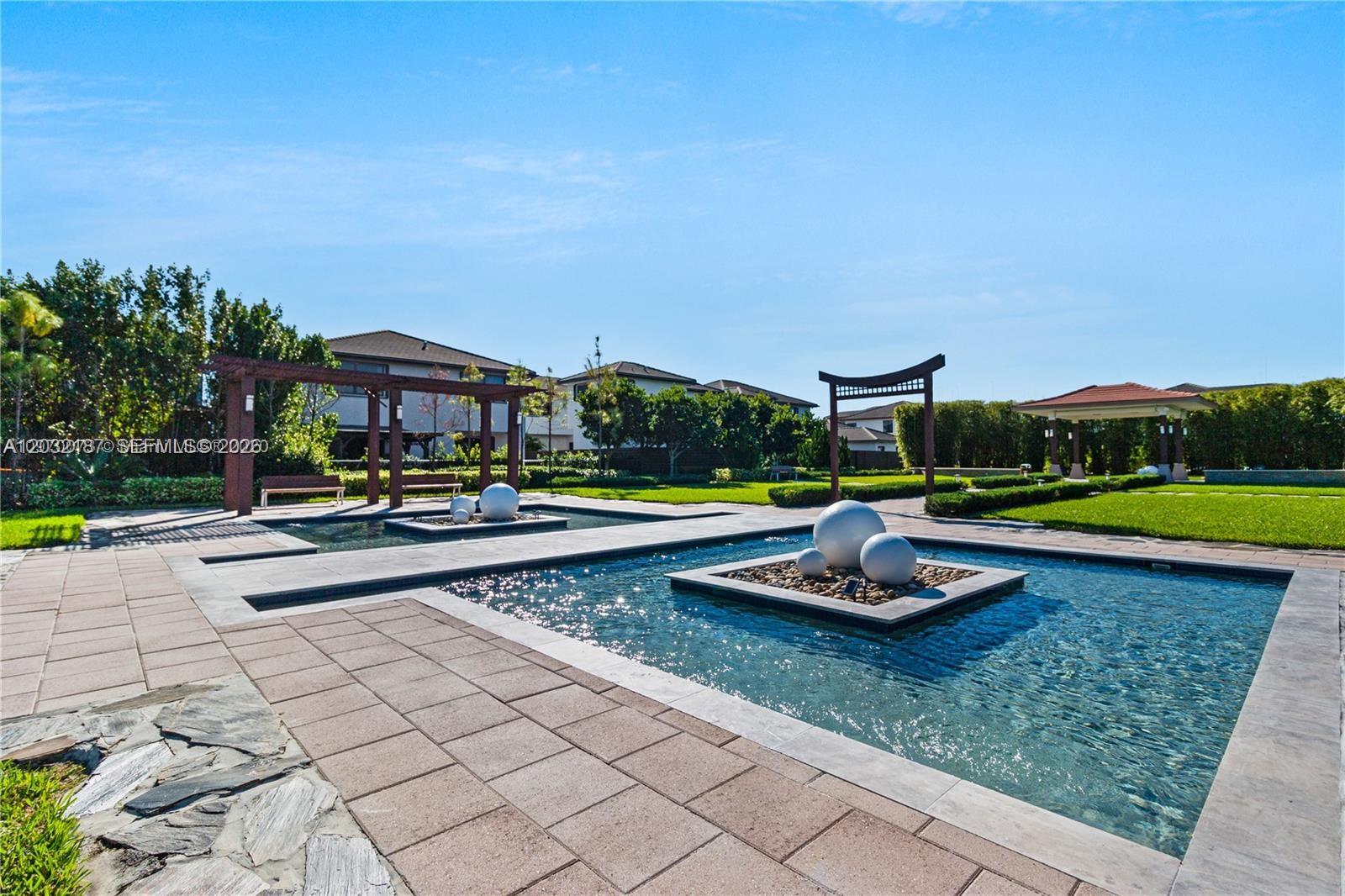CRESTVIEW WEST - Residential Lease