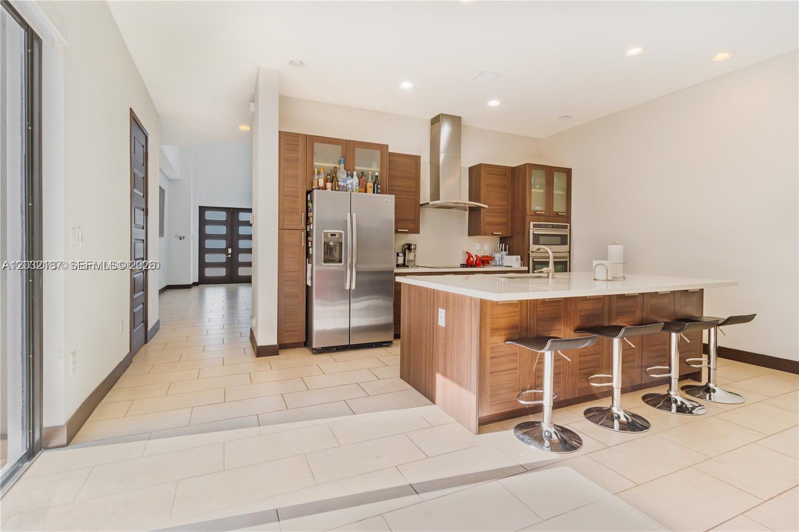 CRESTVIEW WEST - Residential Lease