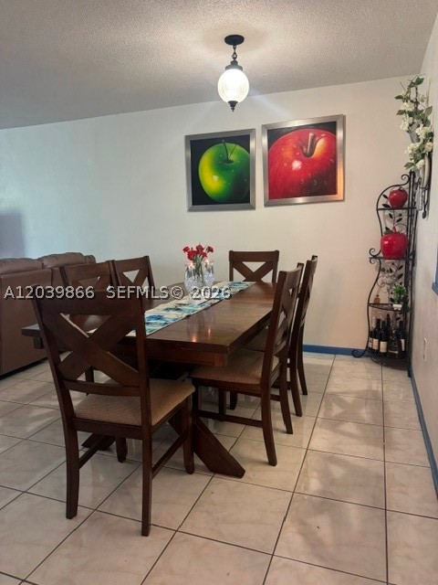 ROLLING GREEN CONDO F - Residential