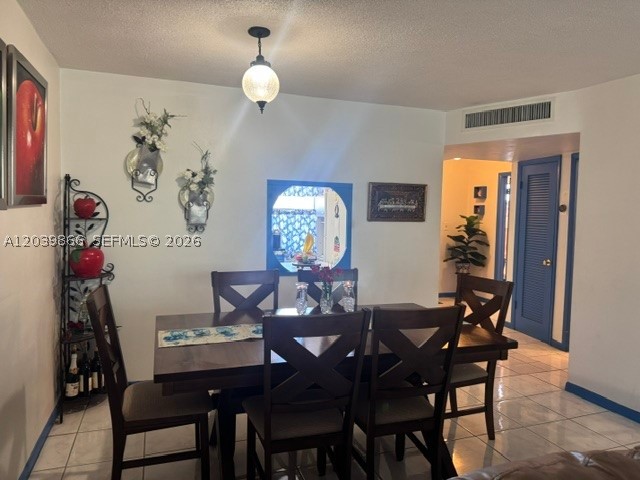 ROLLING GREEN CONDO F - Residential
