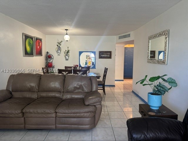 ROLLING GREEN CONDO F - Residential