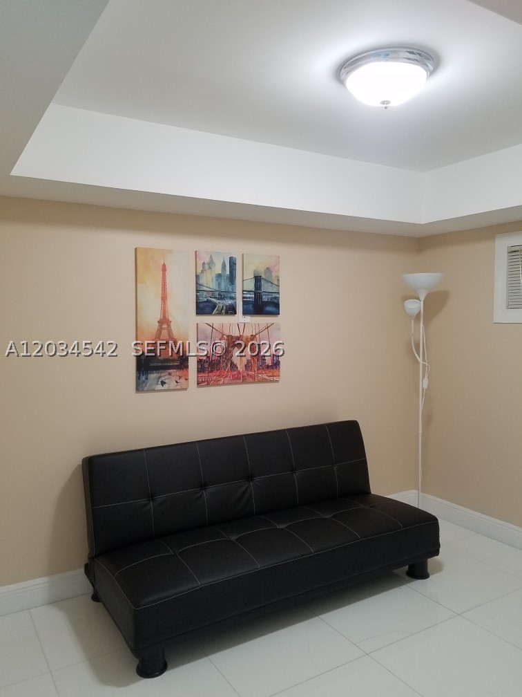 THE GRAND FKA VENETIA - Residential Lease