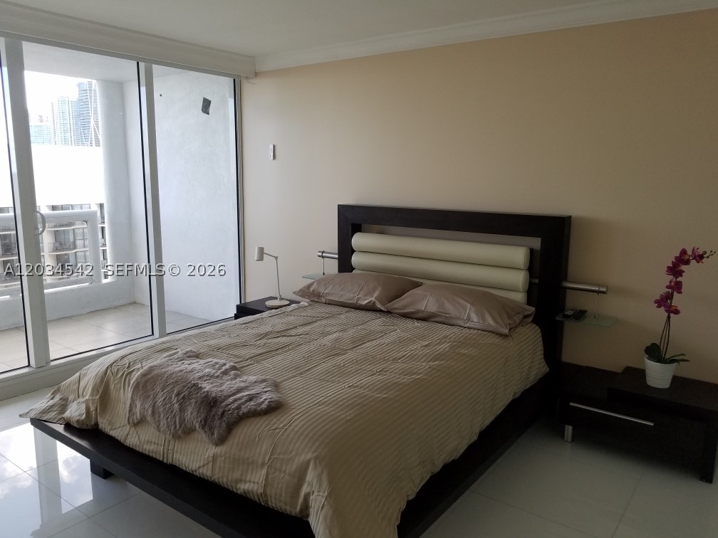THE GRAND FKA VENETIA - Residential Lease