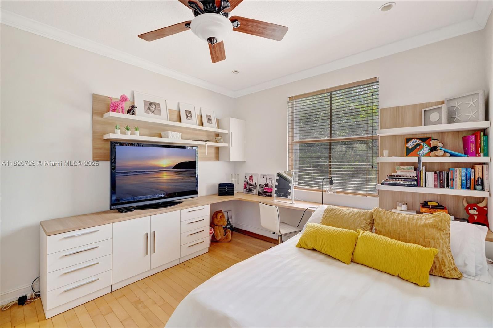 AVENTURA LAKES - PHASE II - Residential
