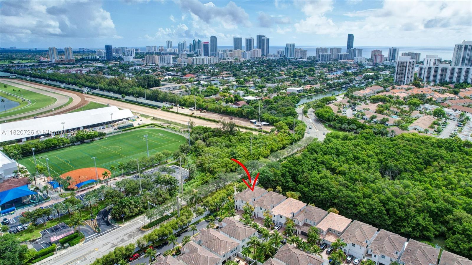AVENTURA LAKES - PHASE II - Residential