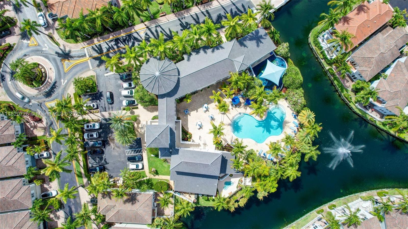 AVENTURA LAKES - PHASE II - Residential