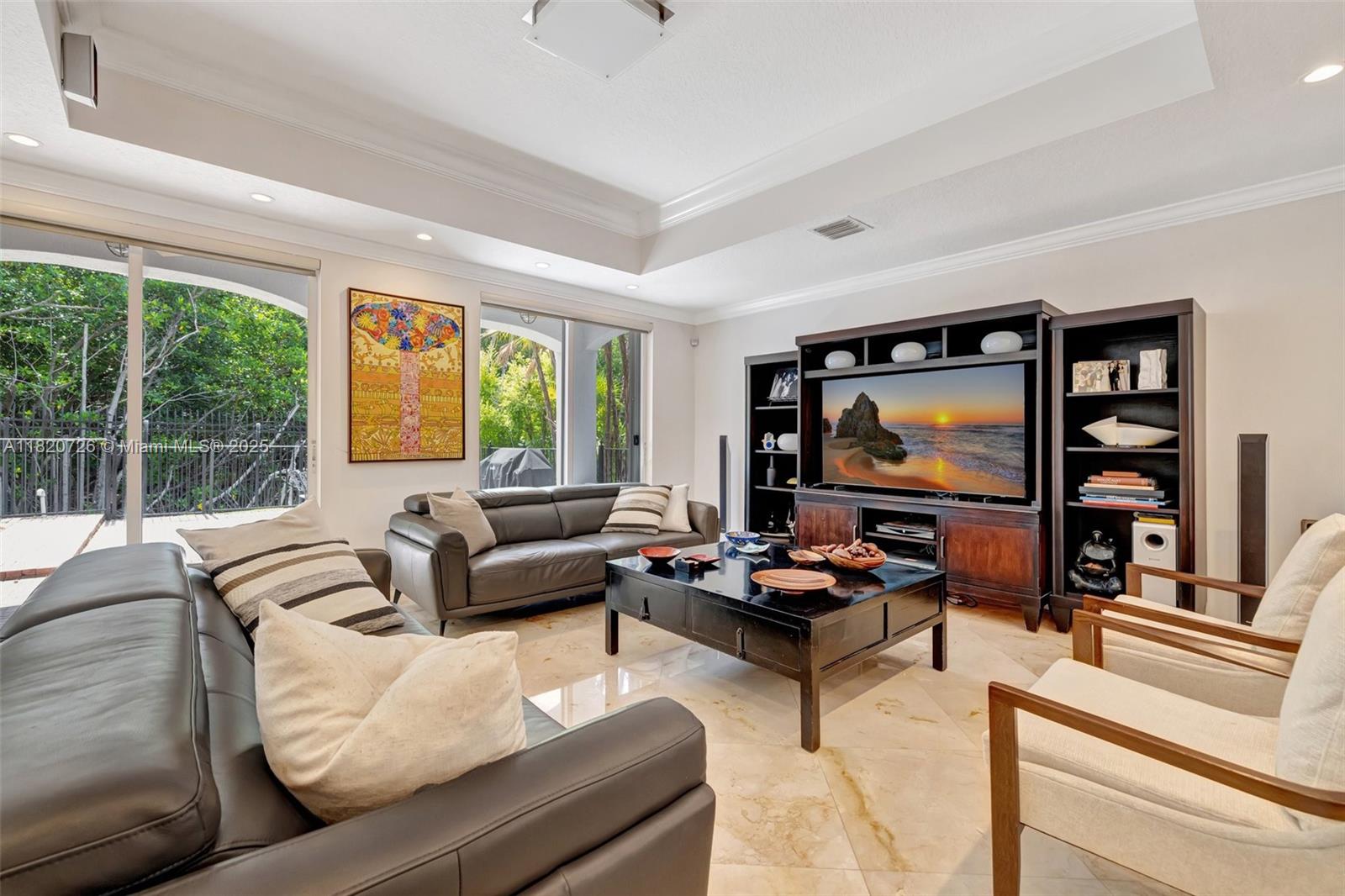 AVENTURA LAKES - PHASE II - Residential