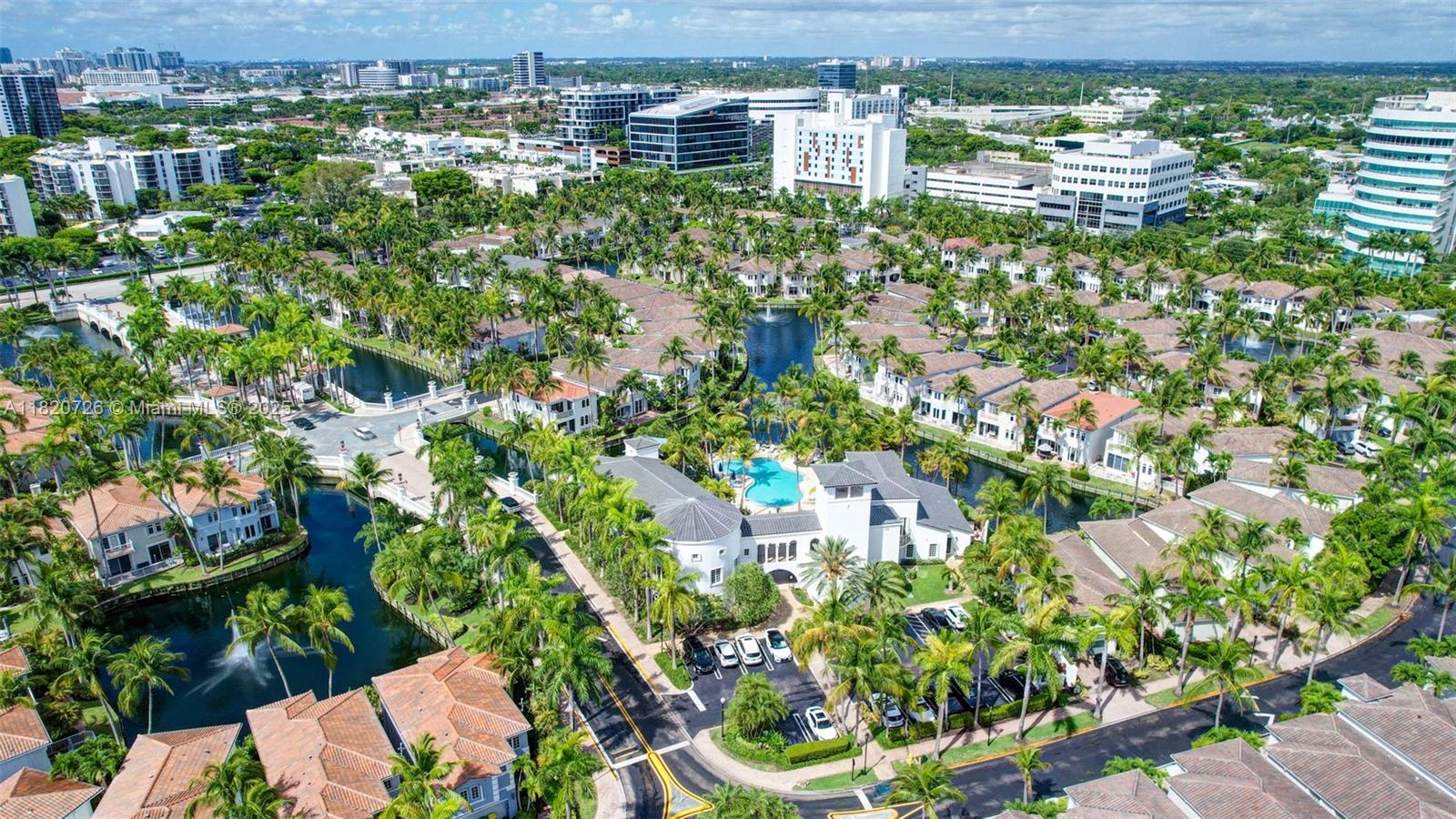 AVENTURA LAKES - PHASE II - Residential