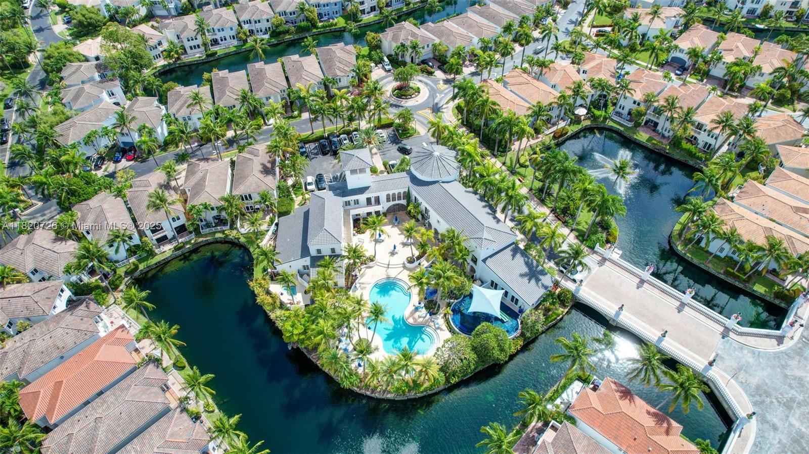 AVENTURA LAKES - PHASE II - Residential
