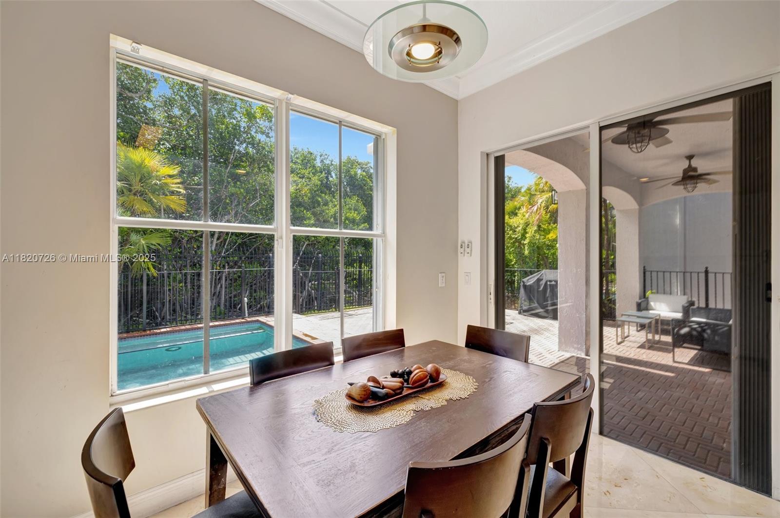 AVENTURA LAKES - PHASE II - Residential