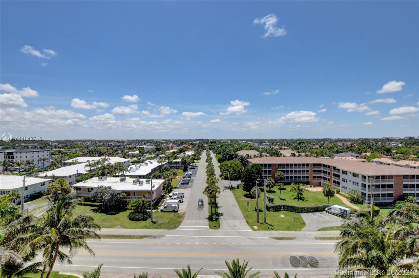 LUXURIA CONDO - Residential