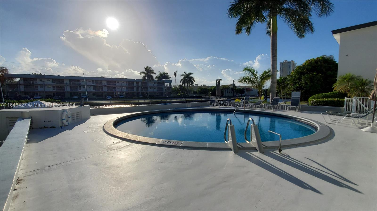 ENVOY NORTH CONDO - Residential Lease