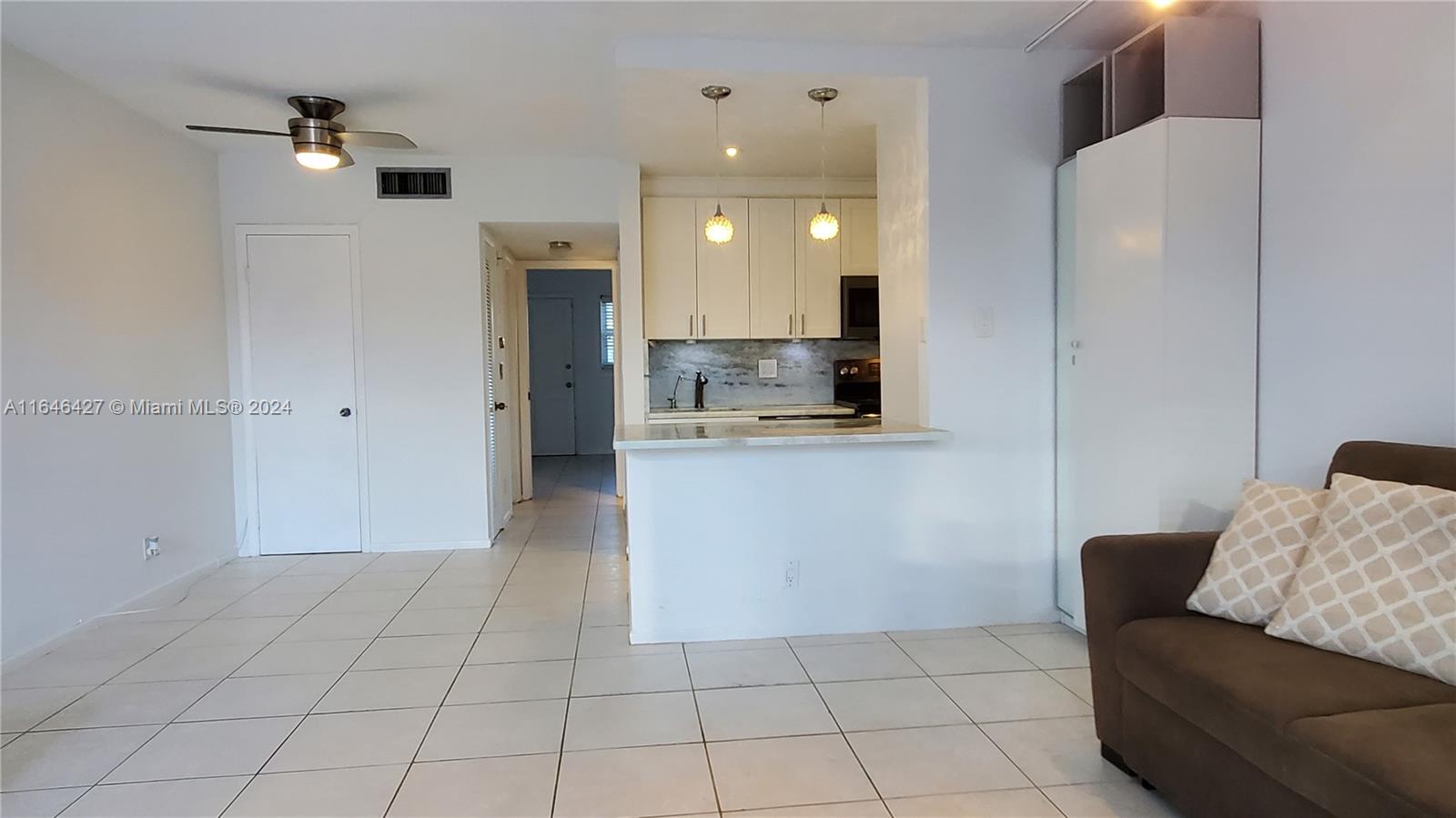 ENVOY NORTH CONDO - Residential Lease
