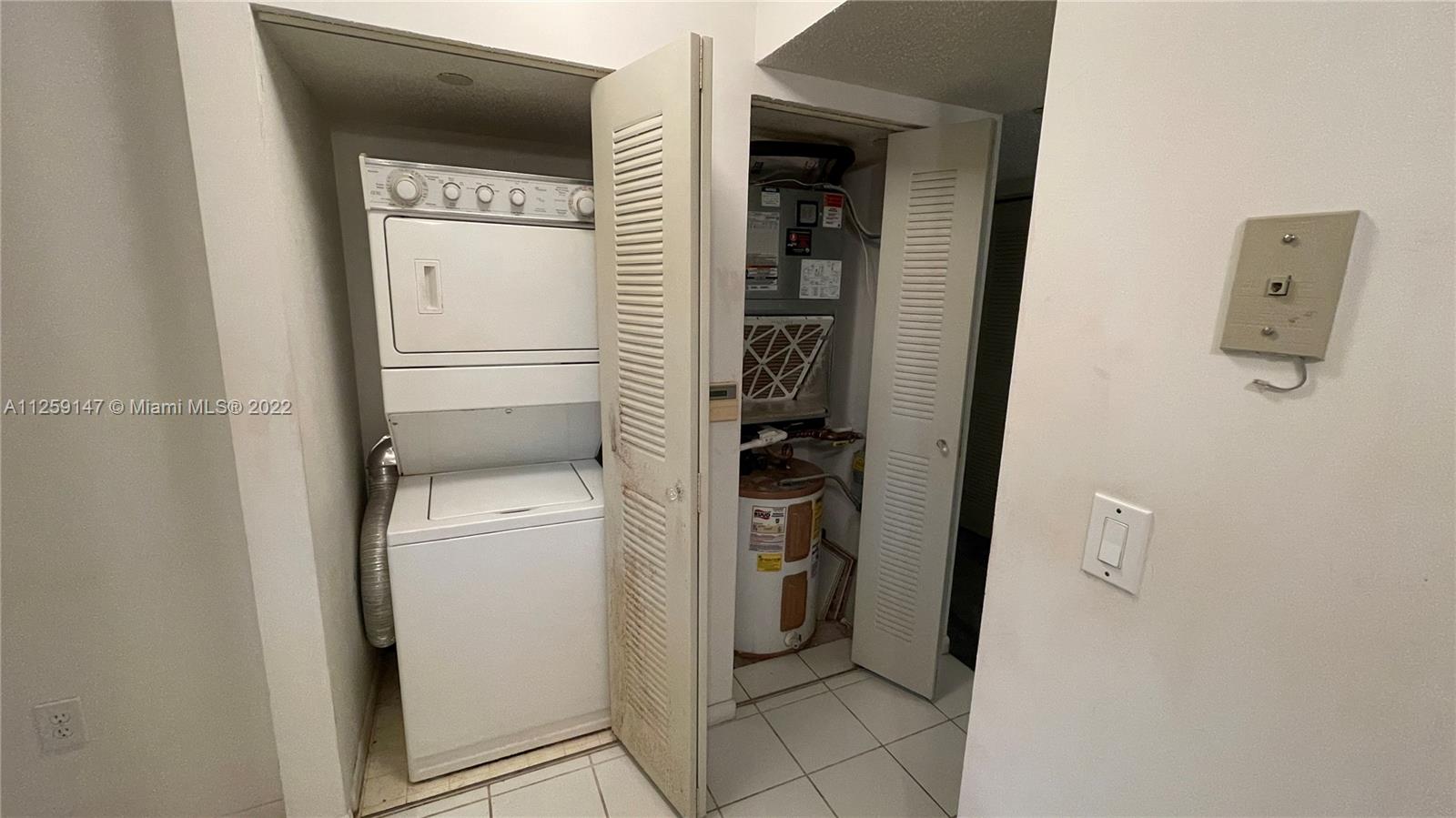 WELDON K CONDO - Residential