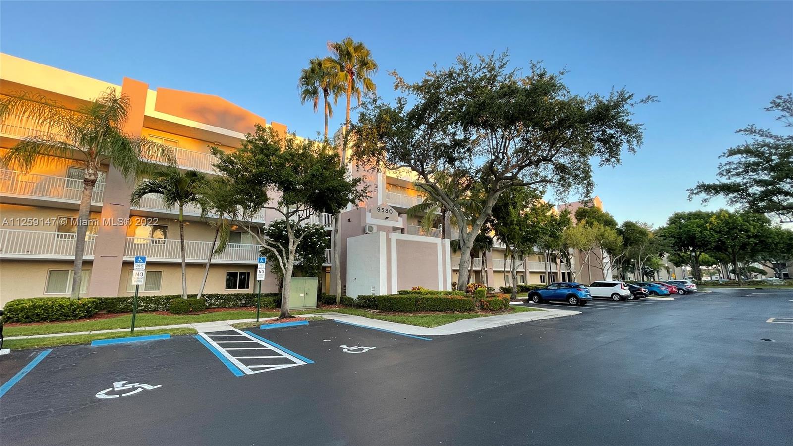 WELDON K CONDO - Residential